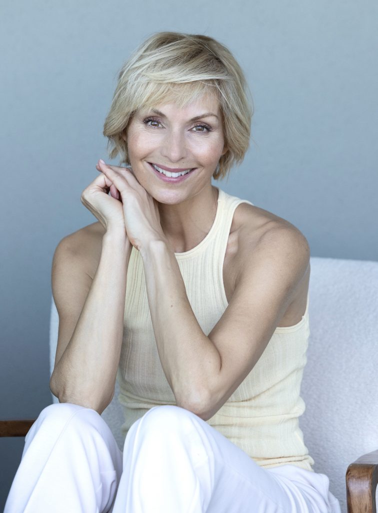 Anja Professionelles Commercialmodel