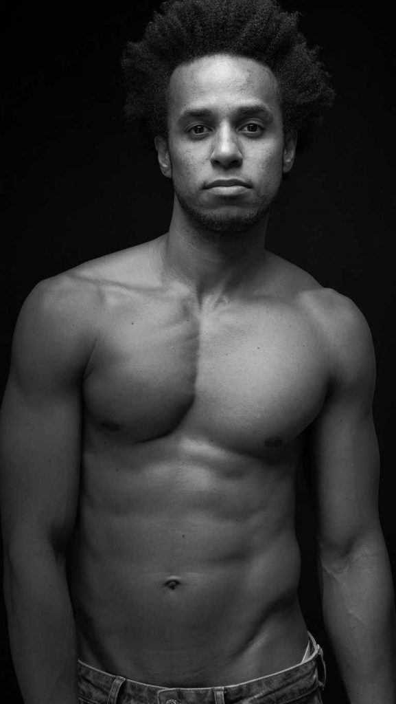 African Model & Dancer