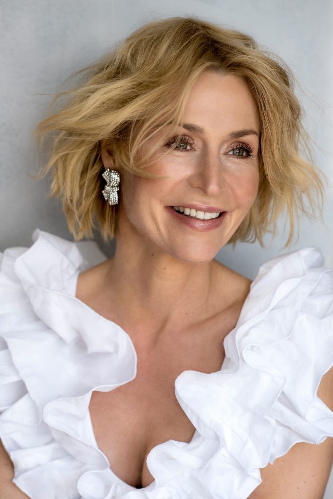 Commercial Model & Modern Women