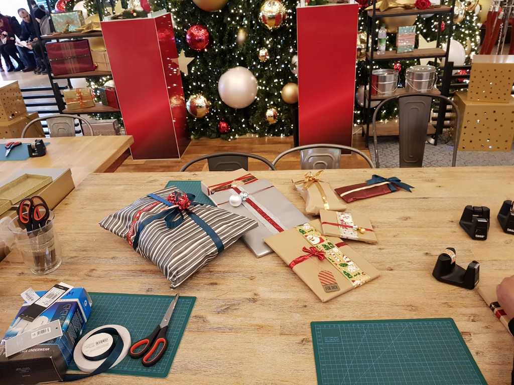 Verpackungsworkshop zu Weihnachten in Hamburg
