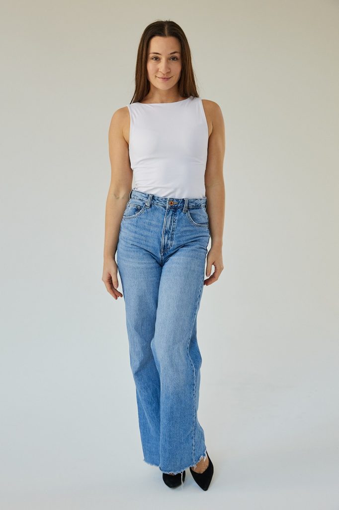 Tänzerin Airartist Model