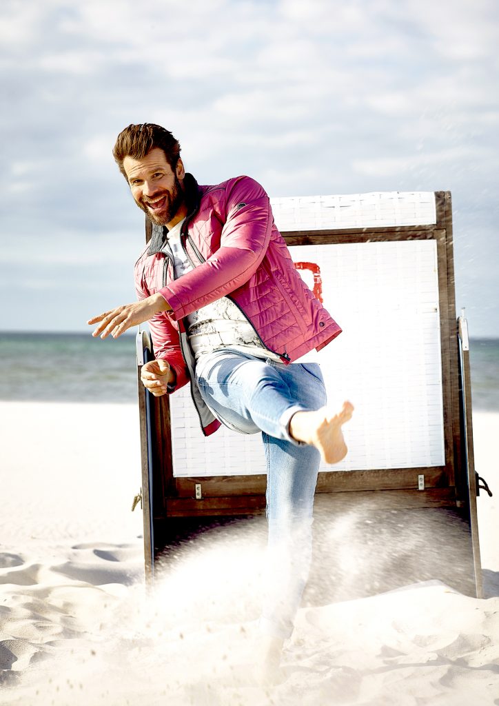 Commercial Model Werbung und Kampagnen
