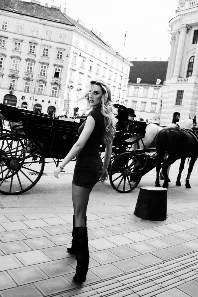 Commercialmodel Verena