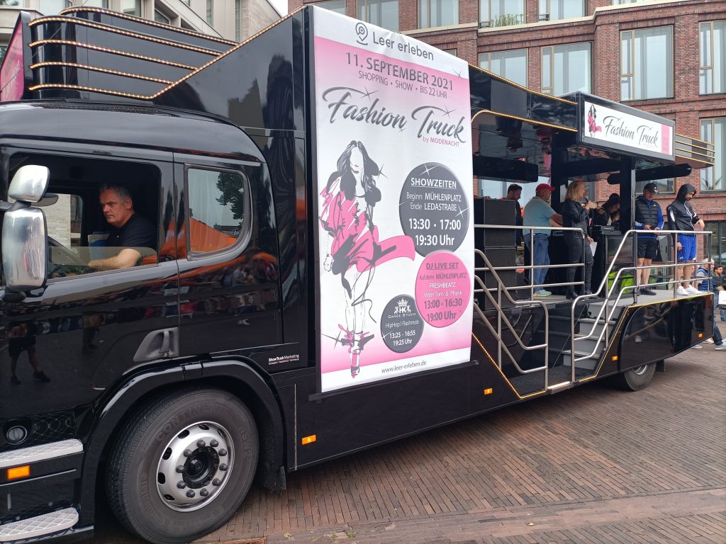 Fashion Truck