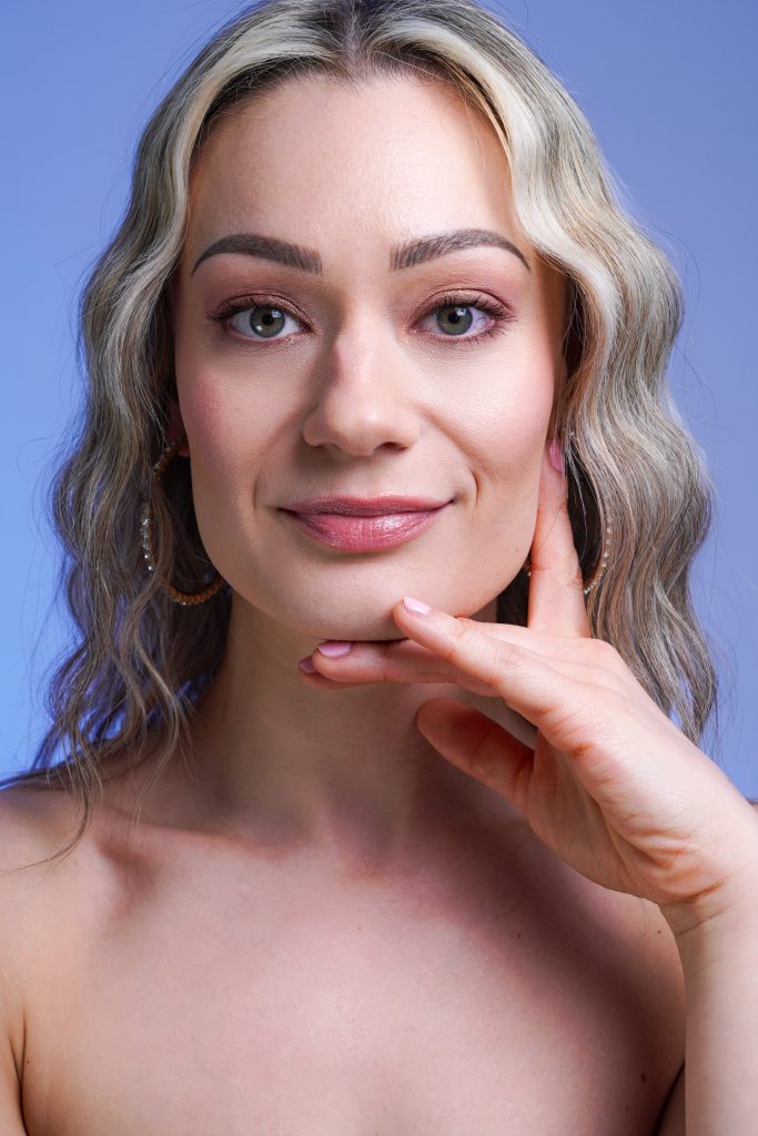 Model / Tänzerin / Sängerin