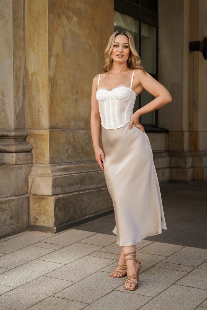 Model& & Musicaldarstellerin