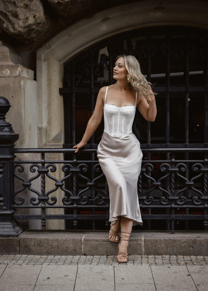 Model& & Musicaldarstellerin